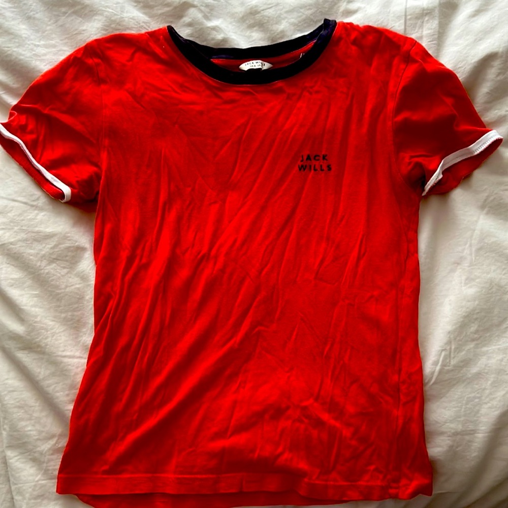 Super cute, fitted Jack Wills tee